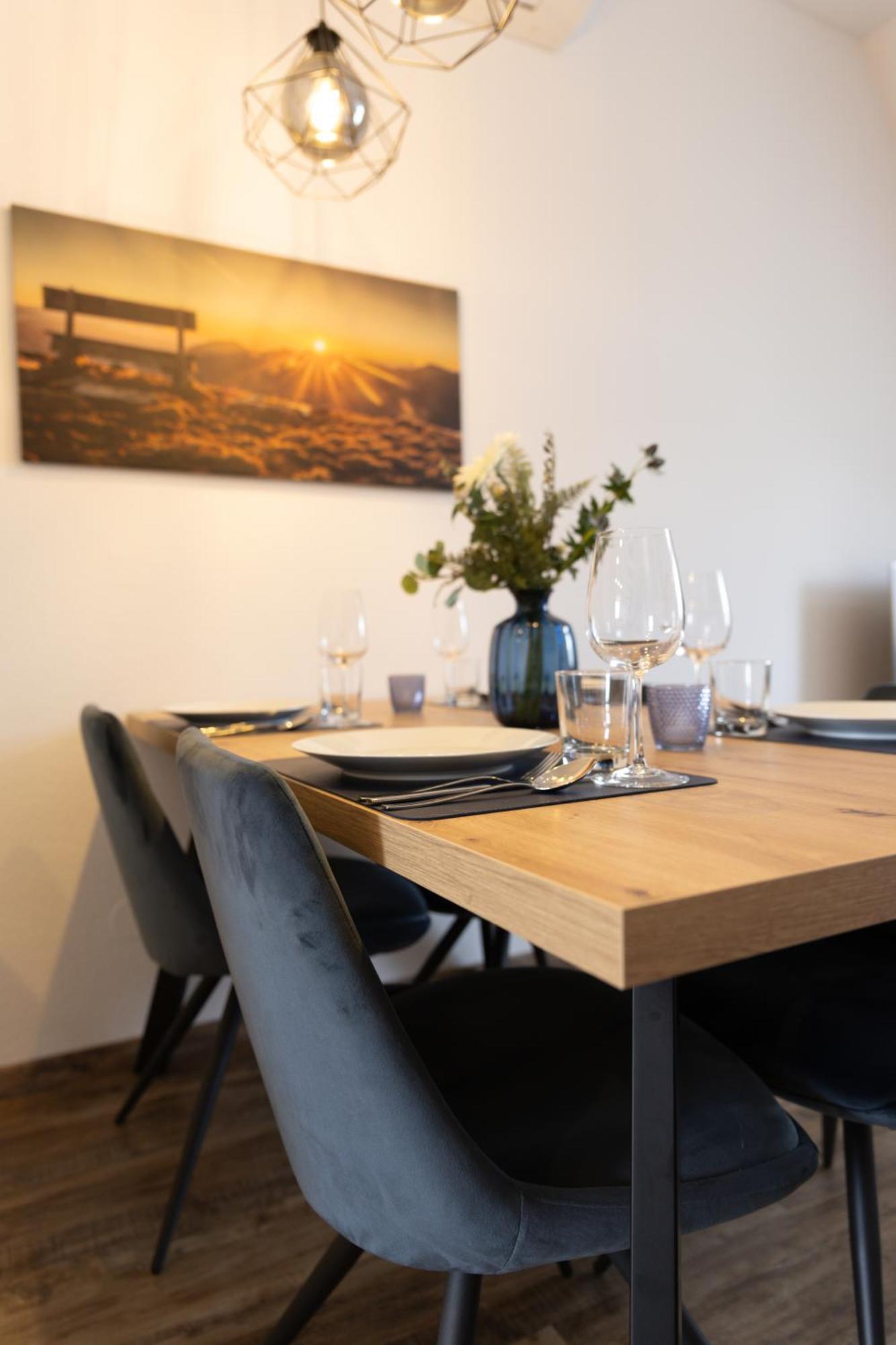 Bemyguest - 3 Zimmer Maisonette - Zentral - Klimaanlage - Aufzug Wiesbaden Bagian luar foto