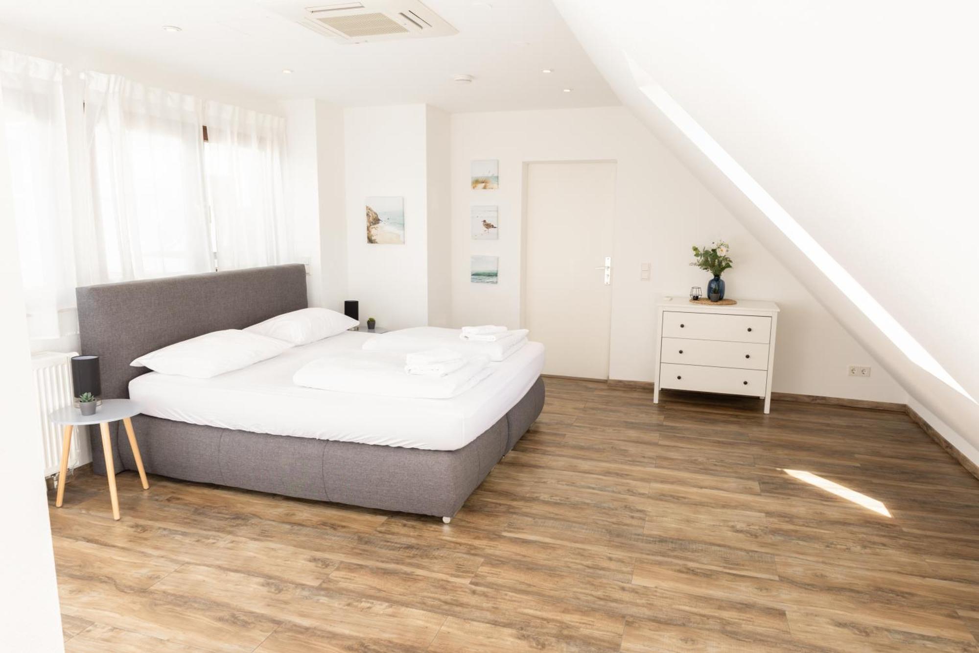 Bemyguest - 3 Zimmer Maisonette - Zentral - Klimaanlage - Aufzug Wiesbaden Bagian luar foto